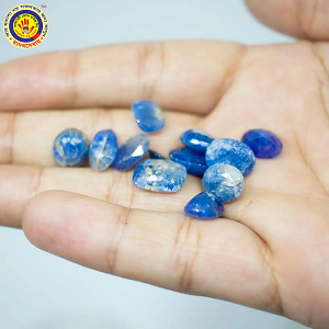 শ্রীলঙ্কা নীলম স্টোনের স্বাস্থ্য উপকারিতা