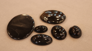 Read more about the article কালো হাকিক পাথর(Black Hakik Stone) এর তাৎপর্য ও ব্যবহারিক উপায় সমূহ